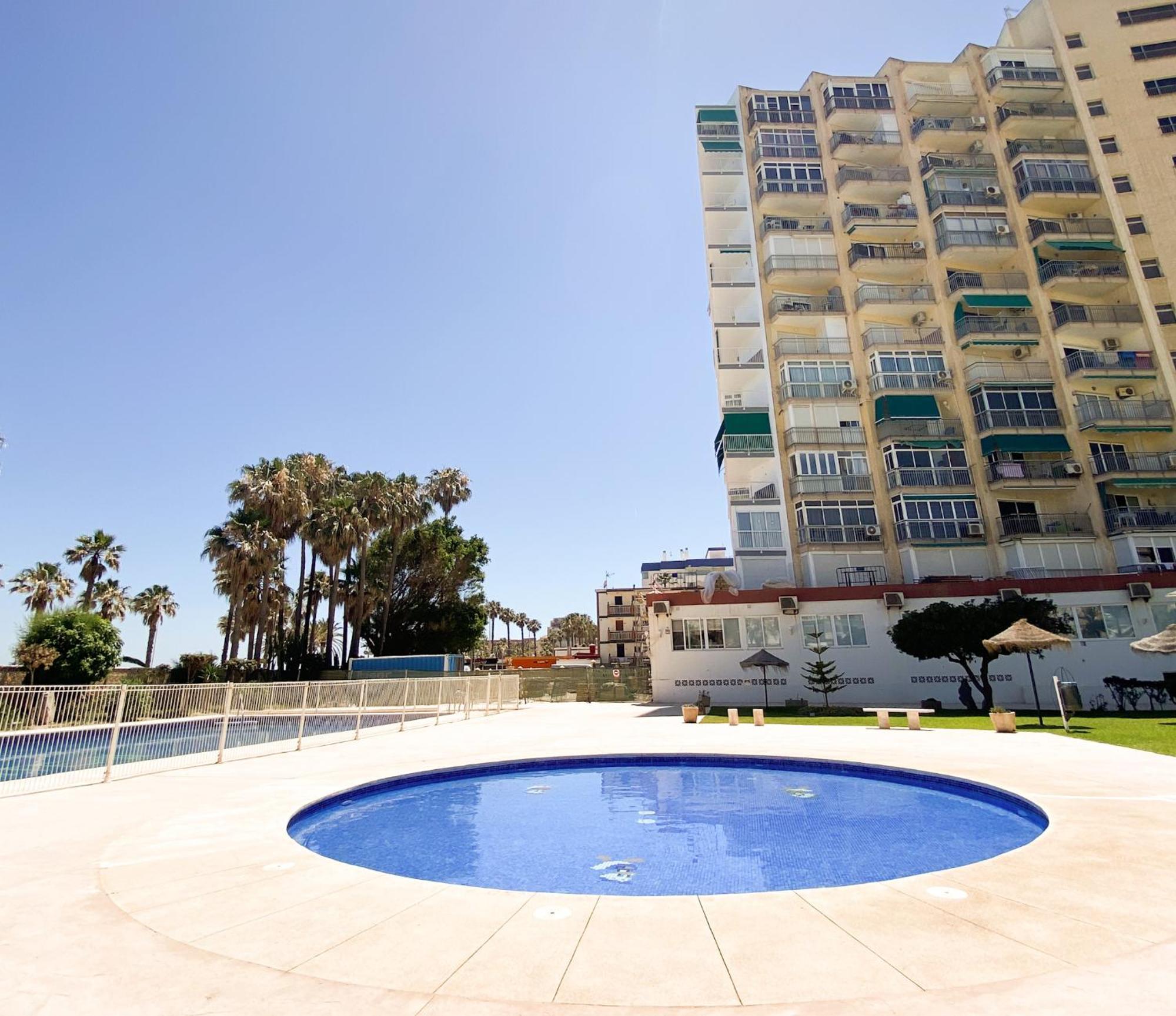 Апартаменты Vistas Al Mar A 1 Min De Playa Con Parkig Gratis Бенальмадена Экстерьер фото